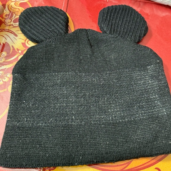 Hat - Picture 2 of 5